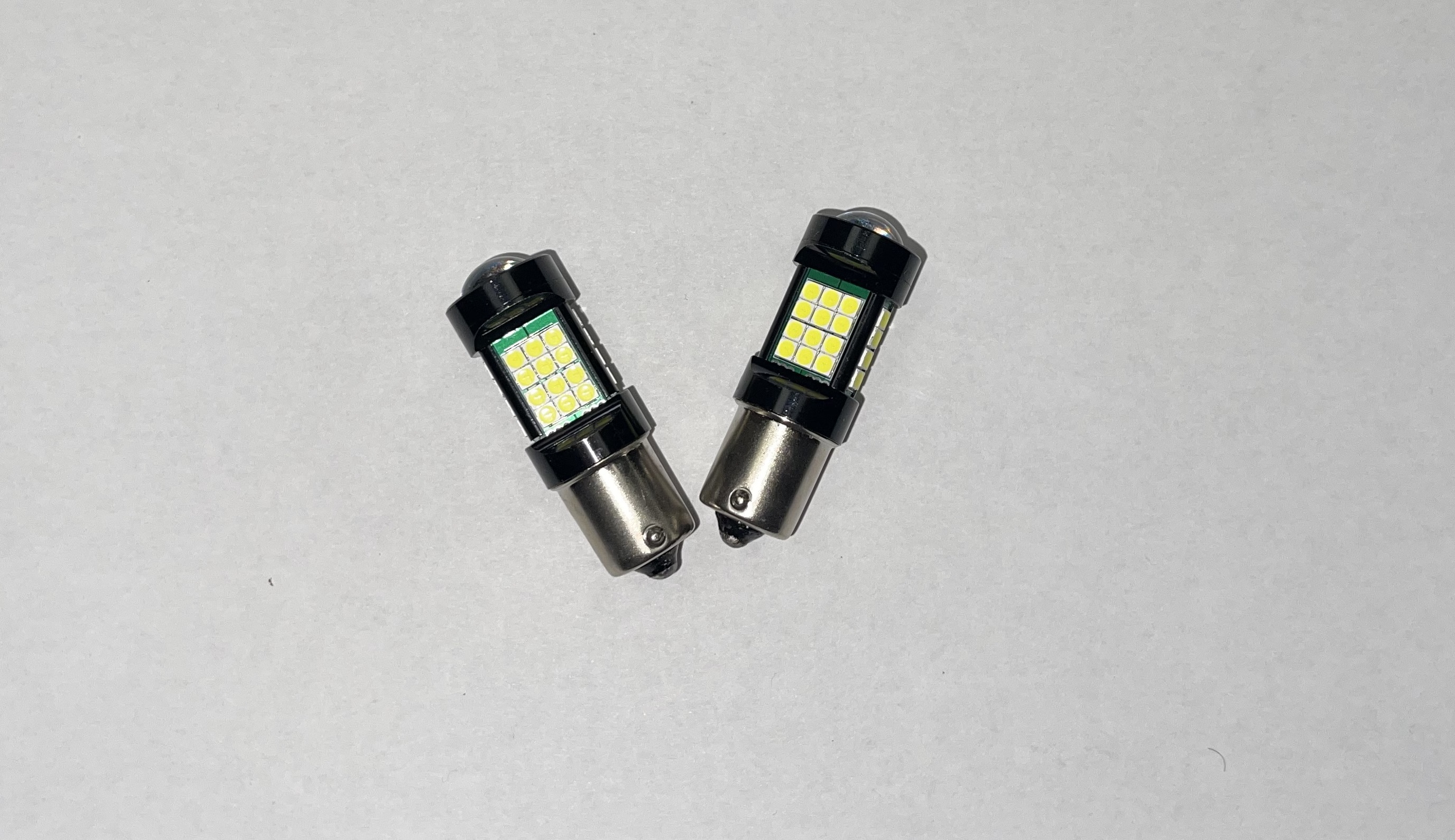 UQ5G36S1156W